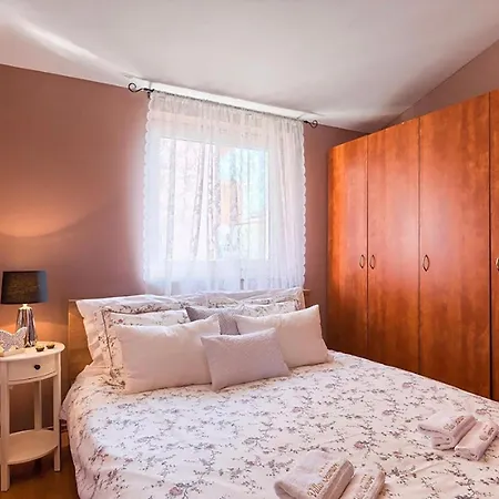 Gorgeous In With Wifi Appartement *