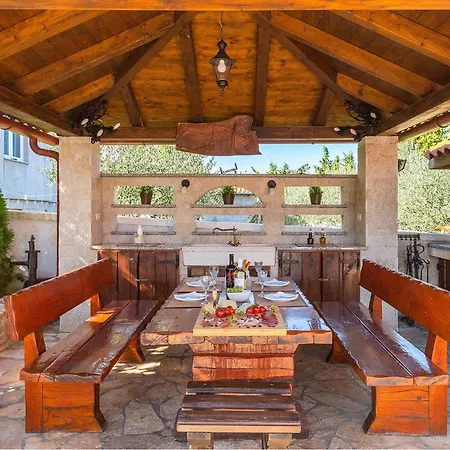 Gorgeous In With Wifi Apartment Stinjan